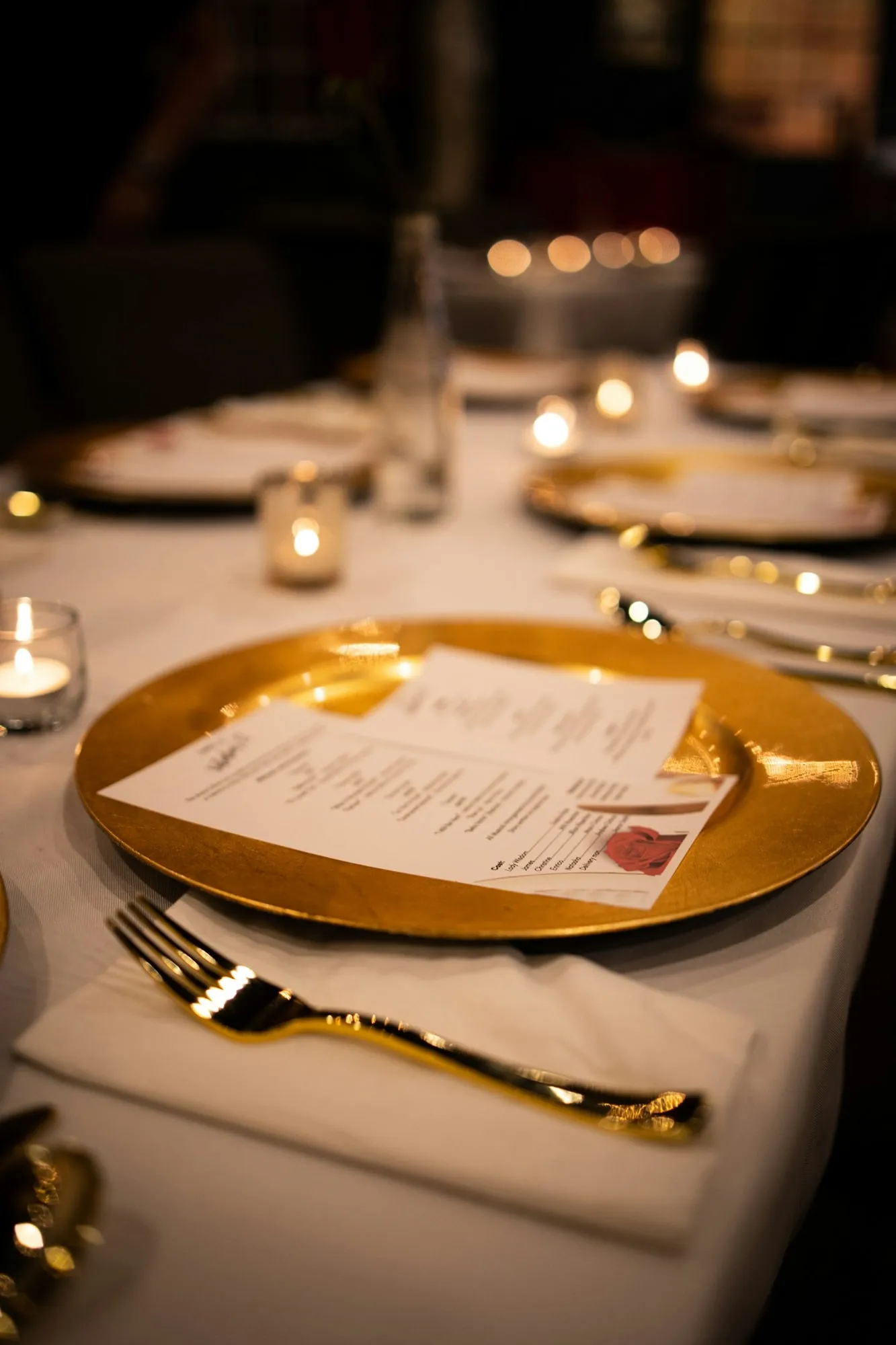 Gold charger plate and menu